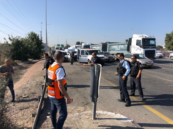 3 פצועים מנפילת רקטה סמוך לאשדוד