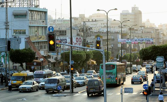 בגלל תקלה ברמזורים: עומסי תנועה כבדים בגוש דן