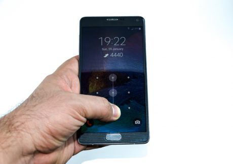 הצעה מהפכנית: כך תצליחו להיות פחות בפלאפון