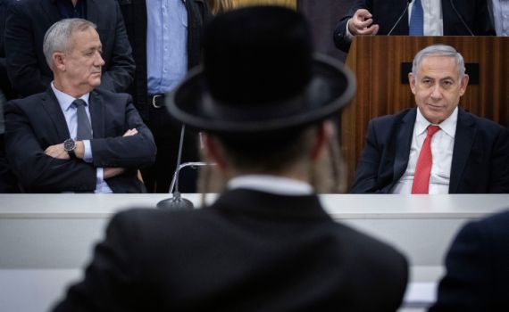 סקר: קרב צמוד בין נתניהו לגנץ בבחירה ישירה