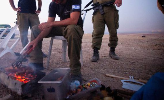 28 יום ריתוק לחייל ששמר בשר במקרר בחזקת חלבי