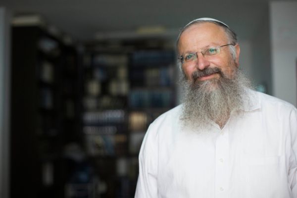 הרב שמואל אליהו: להתגייס למען הרב פירר