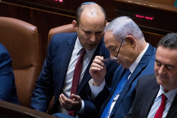 לא רק שר: נתניהו הציע לבנט גם שריון בליכוד