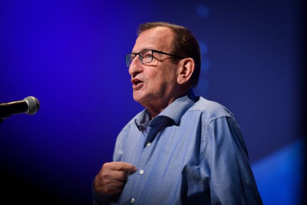 כצנלסון וביאליק שומרים על השבת| מחאה נגד חולדאי