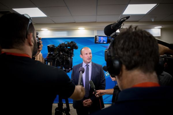 נפתלי תפוס פיקוד | הסיבה שבנט חזר למרכז המפה