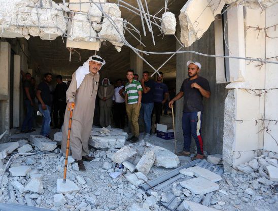 "ערבים רבים בחברון מתחננים שנקנה מהם בית"