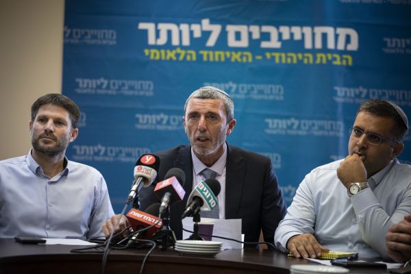 סקר: נתניהו וגנץ מתחזקים; הבית היהודי נמחקת