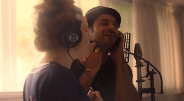 הניגון שנולד בהתבודדות של אביב אלוש באומן. צפו