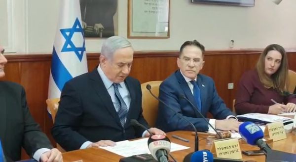 נתניהו עונה ללאה גולדין: "מביע אמון בירון בלום"