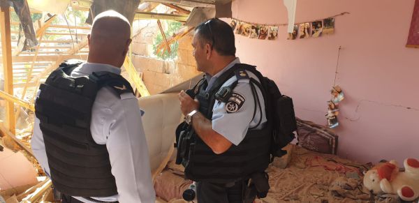 פגיעה ישירה בבית בנתיבות; הבית נהרס, אין נפגעים