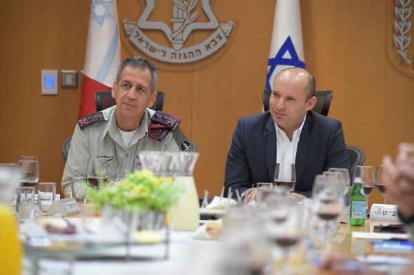 בנט החליט: עצירה מוחלטת של שחרור גופות מחבלים