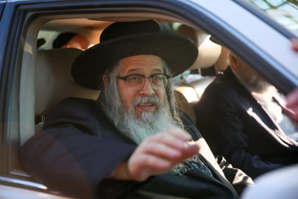 הרבי מסאטמר לא מעניין אותי • אנחנו כבר ניצחנו