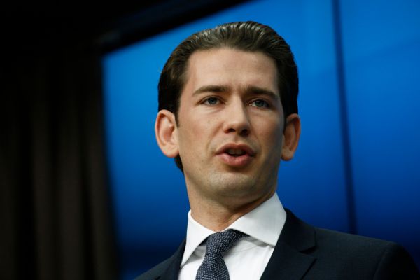 העולם מגנה: "אין הצדקה לירי טילים על חפים מפשע"