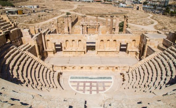 מתקפה בירדן: 8 תיירים נפצעו בפיגוע דקירה