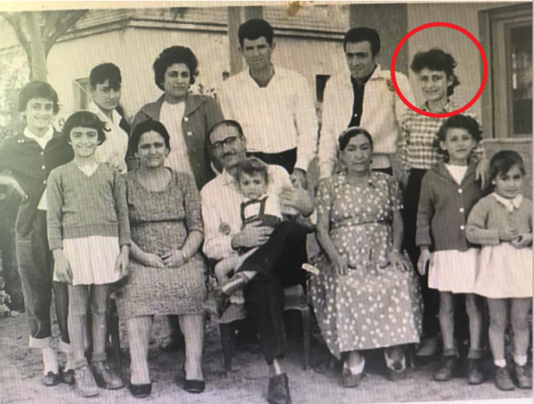 תמונה בשחור לבן | אופיר סופר מציין את יום גירוש יהודי איראן