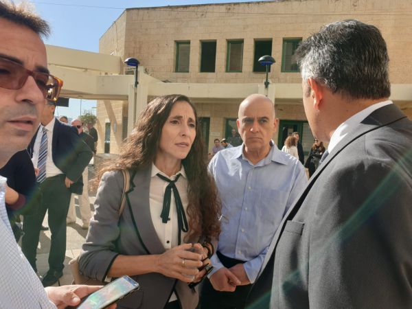 צפו: אורלי בן ארי מקבלת את ההודעה שמינויה הוקפא