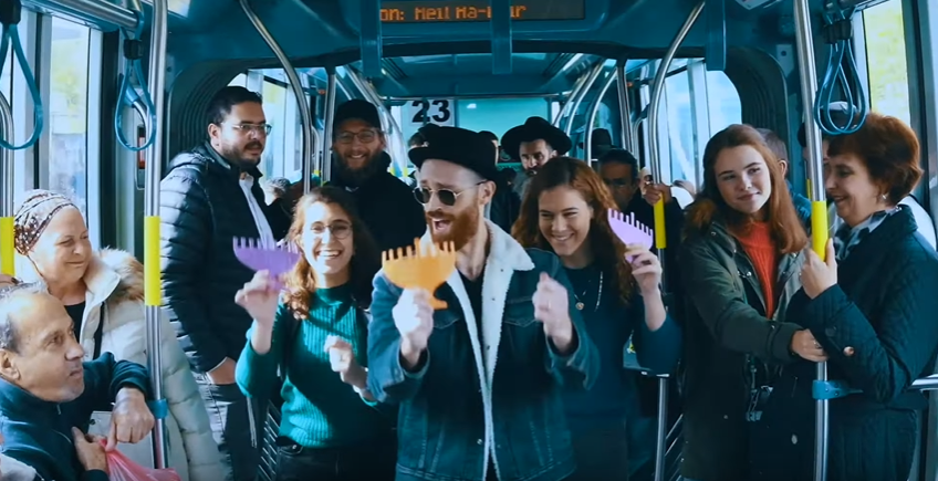 חנוכה בבירה: איך גורמים לירושלמים לרקוד? צפו