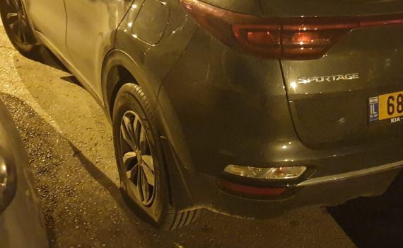 פשע שנאה בירושלים: 5 רכבים פונצ'רו בחניון הר ציון