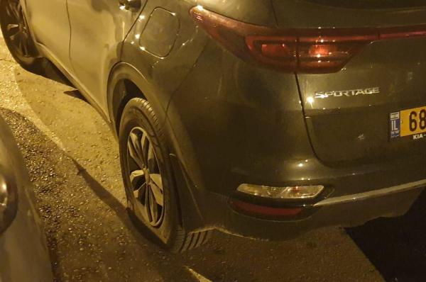 פשע שנאה בירושלים: 5 רכבים פונצ'רו בחניון הר ציון