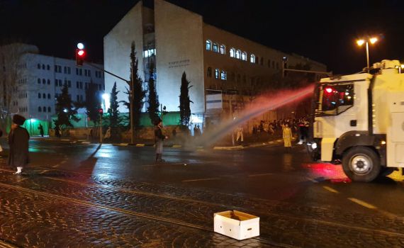 מחאה בשבת: עימותים אלימים בין חרדים למשטרה