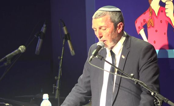 "גם בארץ ישראל הזהות שלנו מאותגרת כל הזמן"