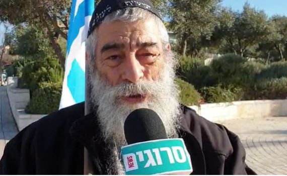 אריאל זילבר: "מוחה נגד ההפיכה השלטונית הבזויה"