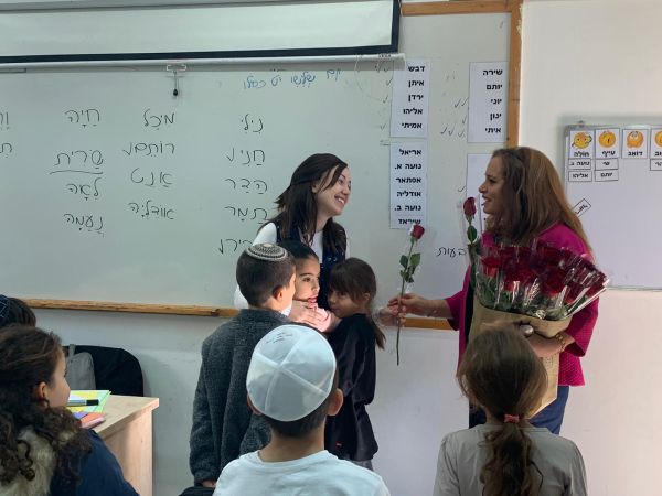 צפו: חגית משה הפתיעה את המורים שהיו בהלם