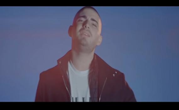 הולך בעקבותיו: אח של עומר אדם משיק סינגל חדש