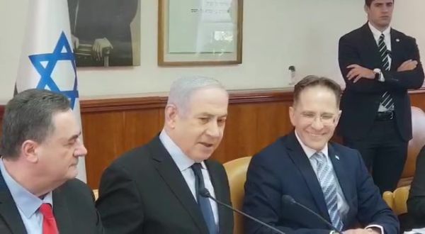 נתניהו יתפטר מתפקידיו: אלו הח"כים שימונו לשרים