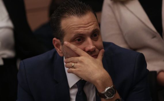 מיקי זוהר מונע דיון על כספי הפנסיה של שי ניצן