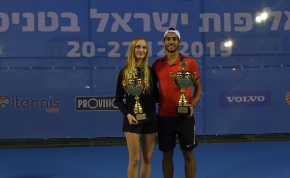 דניאל צוקרמן ושלי ברזניאק זכו באליפות ישראל בטניס