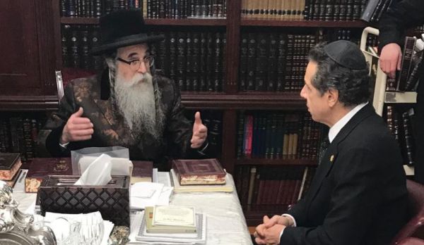 מושל ניו יורק בזירת הפיגוע: "מדובר במעשה טרור"