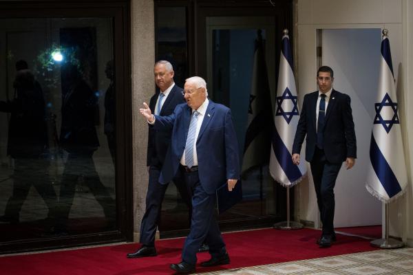 המתיחות בדרום: גנץ שוחח עם ריבלין על פעולות צה"ל