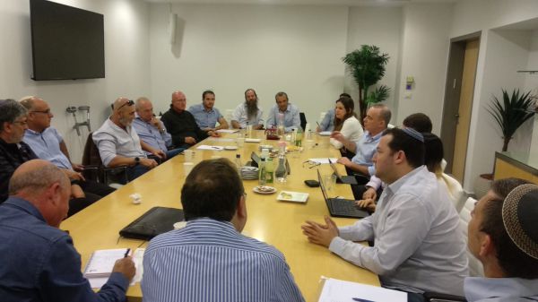 סגירת חברת החשמל באריאל תדחה בשנה