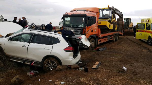 תאונה חזיתית בגולן: בת 40 נהרגה; בת 14 במצב אנוש