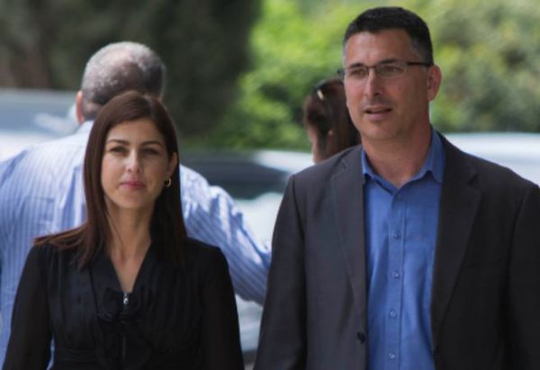 גאולה אבן-סער שוברת שתיקה