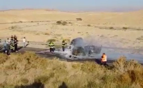 שני בני אדם נשרפו למוות בתאונה בדרום: צפו בתיעוד