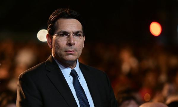 נתניהו התחרט: כהונתו של דני דנון הוארכה ב-5 חודשים