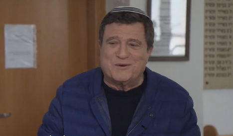 "הוריי היו נגד הקריירה שלי": יהורם גאון מסכם 80