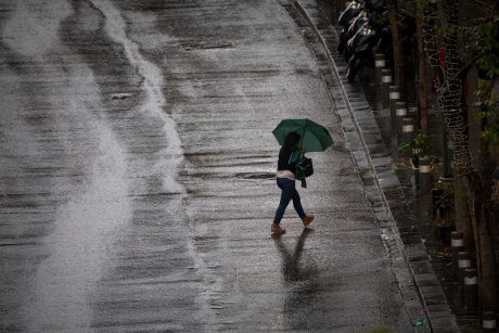 גשום וסוער; סיכוי לשלג ראשון: תחזית מזג האוויר