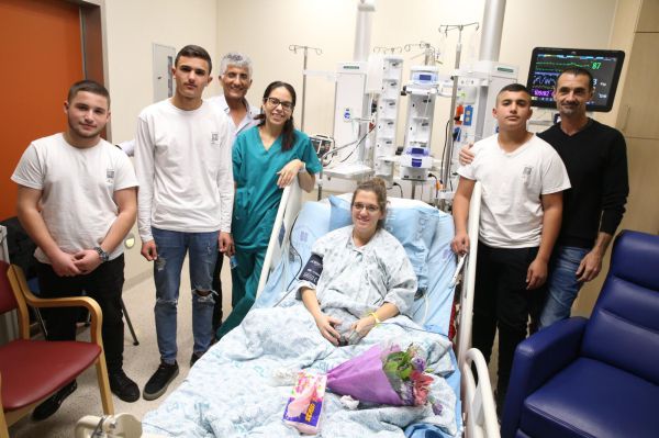 המורה מאפרת נפגשה עם התלמידים שהצילו את חייה