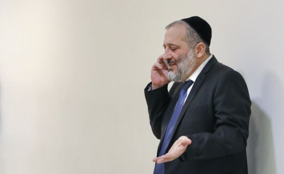 דרעי לוקח צד בבחירות על ראשות הליכוד