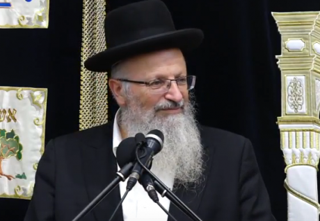 הרב אליהו: איך עושים שלום בין אחים?