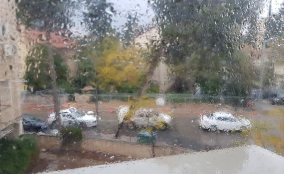 גשם ללא הפסקה; השלג בדרך: תחזית מזג האוויר