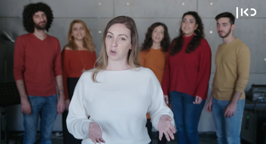 למה שירי חנוכה כל כך מדבקים? זו הסיבה. צפו