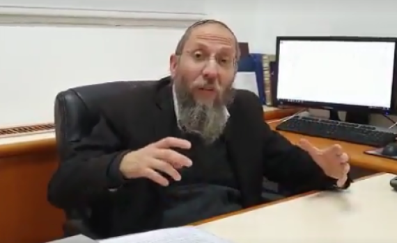 צפו: הרב רימון מחזק את הקמפיין של פתיל תכלת