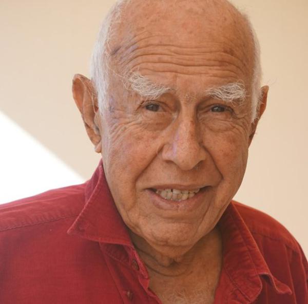 המרגל הנועז בן ה-94 הובא למנוחות