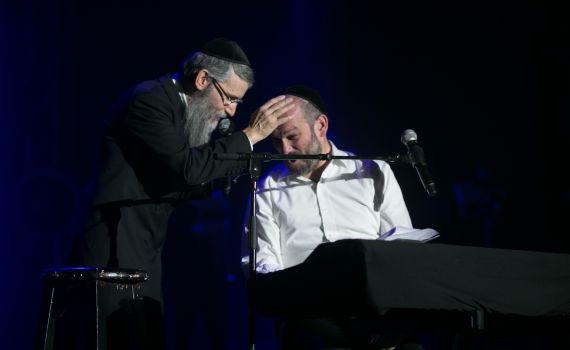 צפו: אברהם פריד בסינגל אחרון מ'צמאה 5'