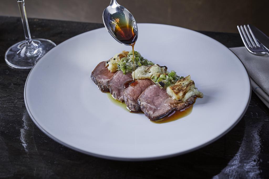 כבר לא צריך לנסוע עד תל אביב | ביקורת מסעדות