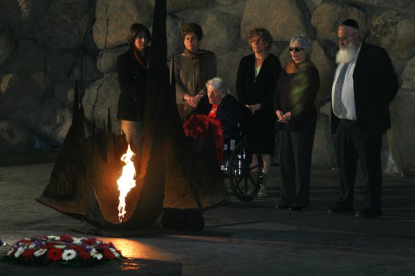 חסידי אומות העולם בישראל יקבלו 50 אלף שקלים